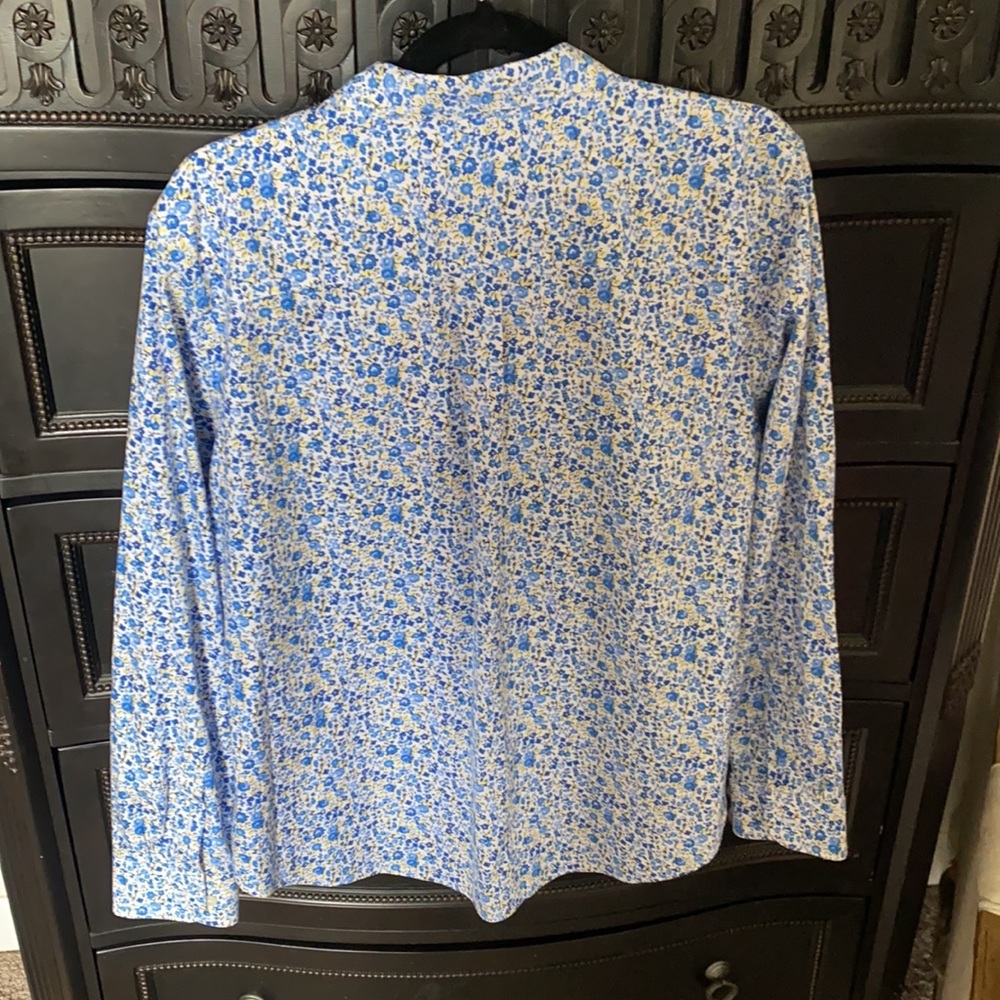 L L Bean Top XL Petite Shirt Blue Floral Button-Up Wrinkle Free Long Sleeve - Picture 4 of 4